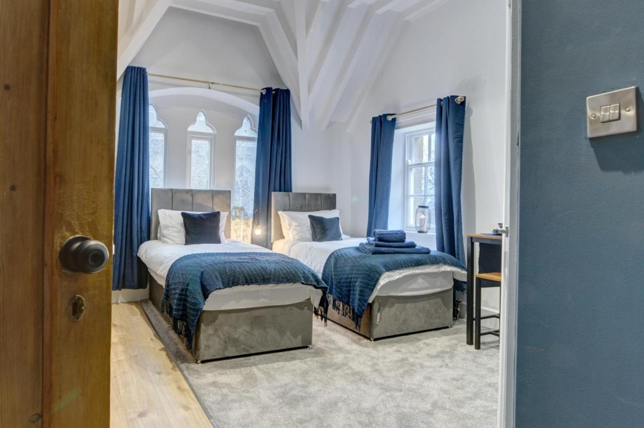 فيلا The Old Vicarage - Secure Parking, Fast Wifi, Garden ليدز المظهر الخارجي الصورة