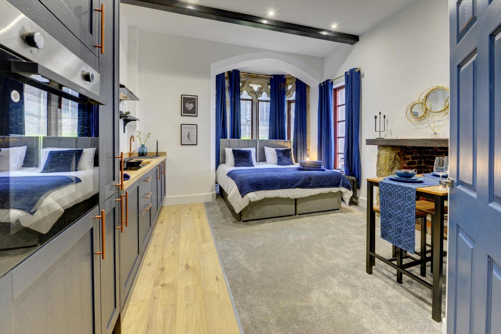 فيلا The Old Vicarage - Secure Parking, Fast Wifi, Garden ليدز المظهر الخارجي الصورة