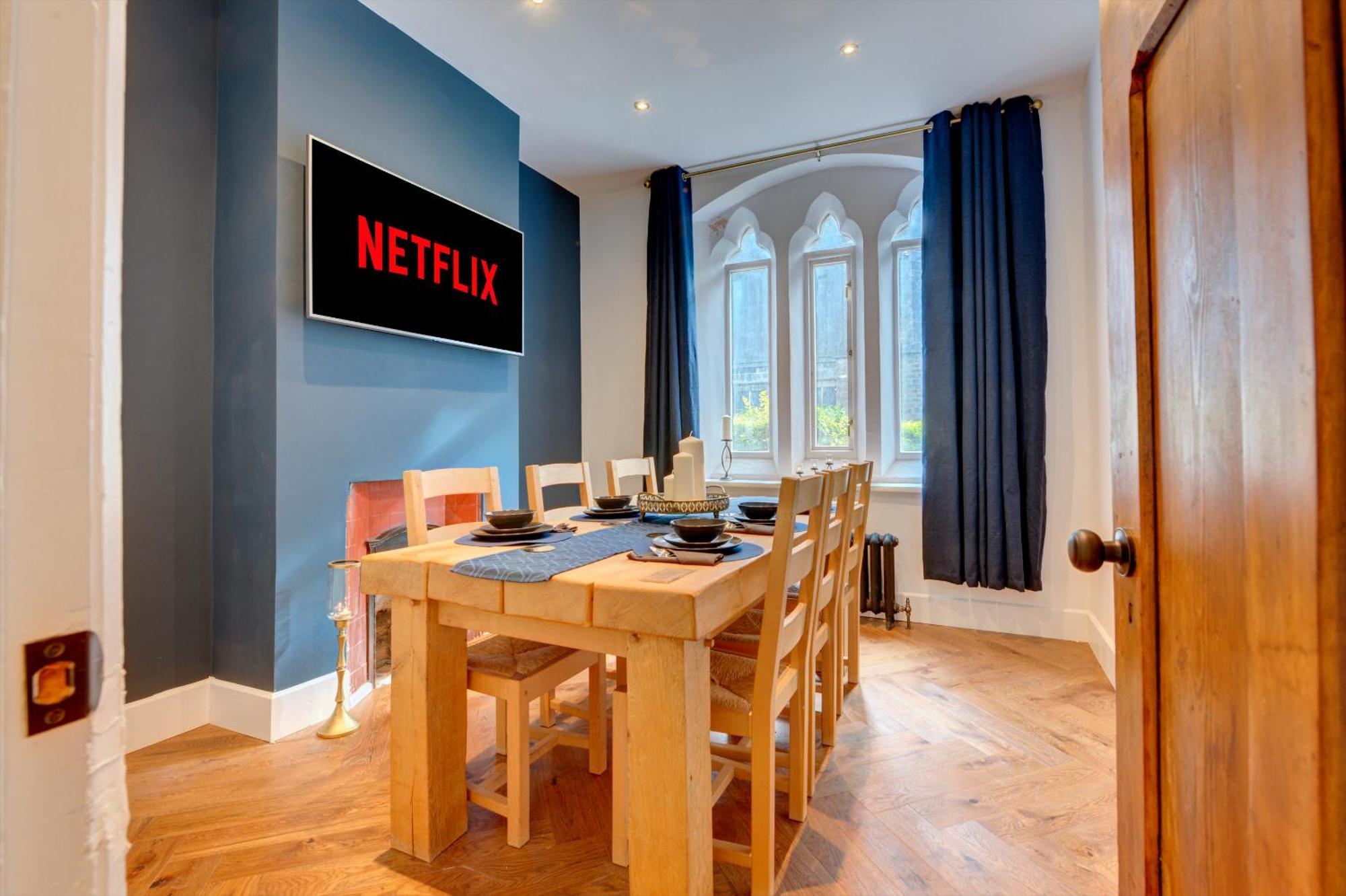 فيلا The Old Vicarage - Secure Parking, Fast Wifi, Garden ليدز المظهر الخارجي الصورة